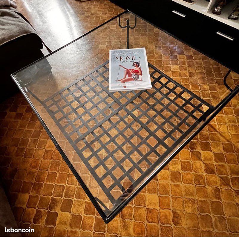 Table basse fer forgé 93 x 93 (image 1)