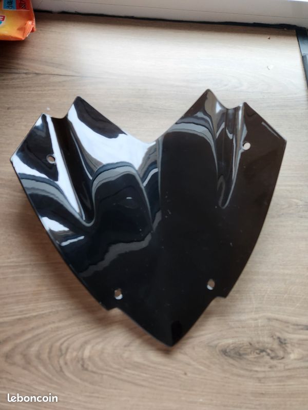 Bulle fumé pour yamaha xmax tricity 300 neuf (image 2)