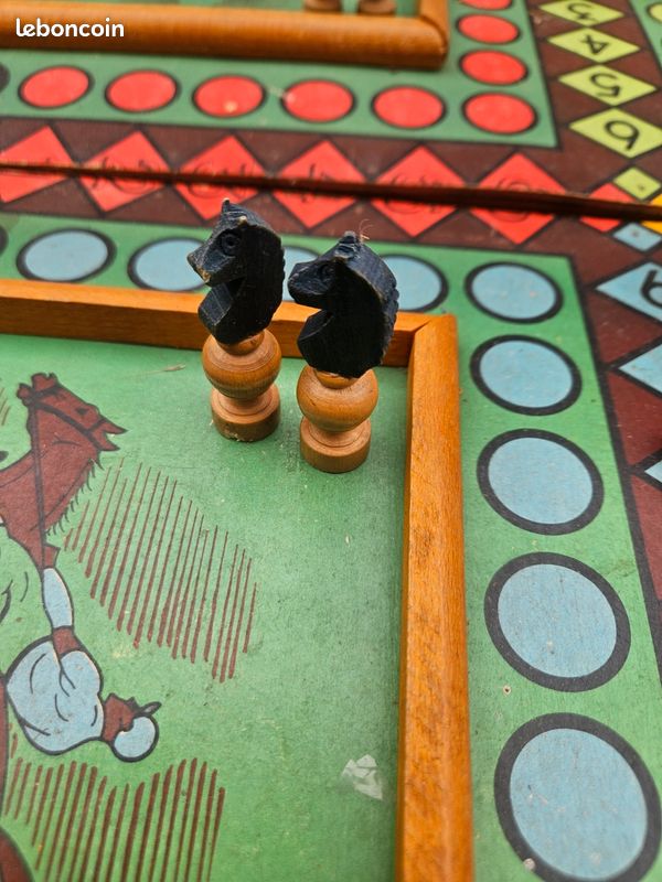 Plateau De Jeu Petits Chevaux Et Pénality En Bois Vintage, Jeu De Société Ancien