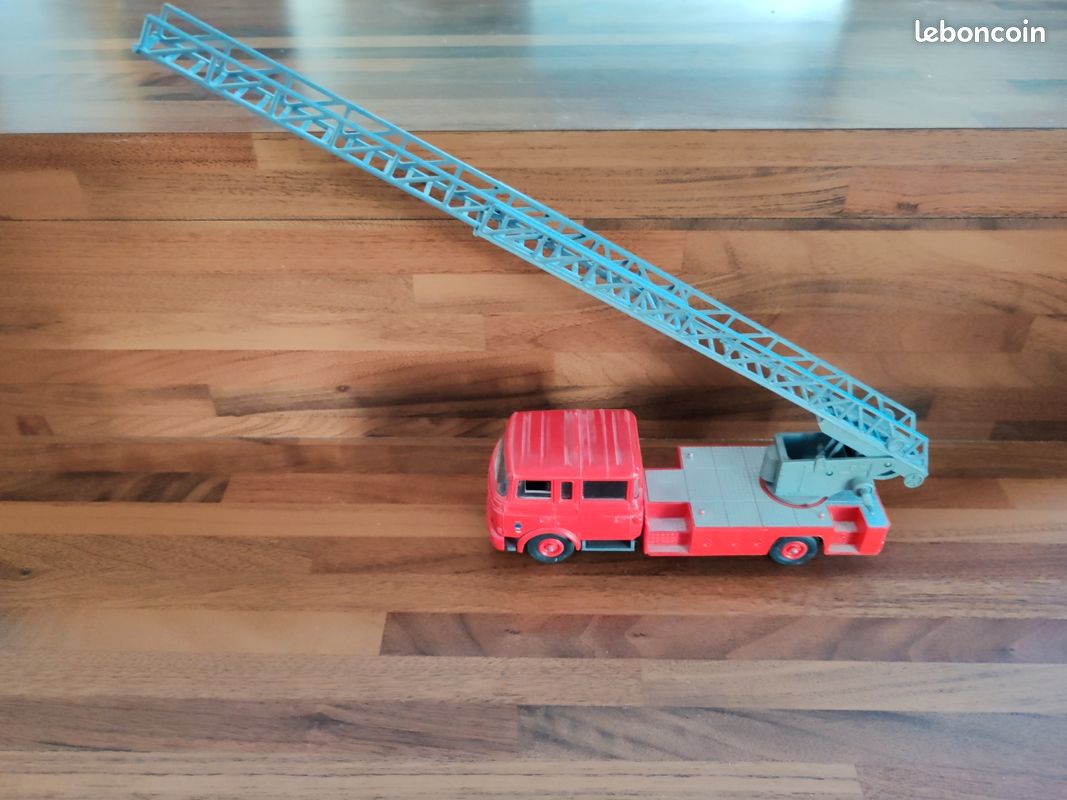 Citroën HY 1969 Camion de pompiers NOREV classic - 1/58