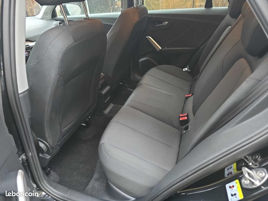 Audi Q2 35 TFSI 150 S tronic 7 S line (image 4)