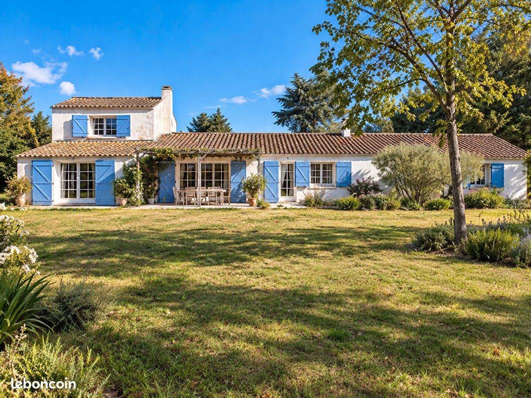 Maison 9 pièces 142 m² · à La Barre-de-Monts · 142 m² · 580 000 €