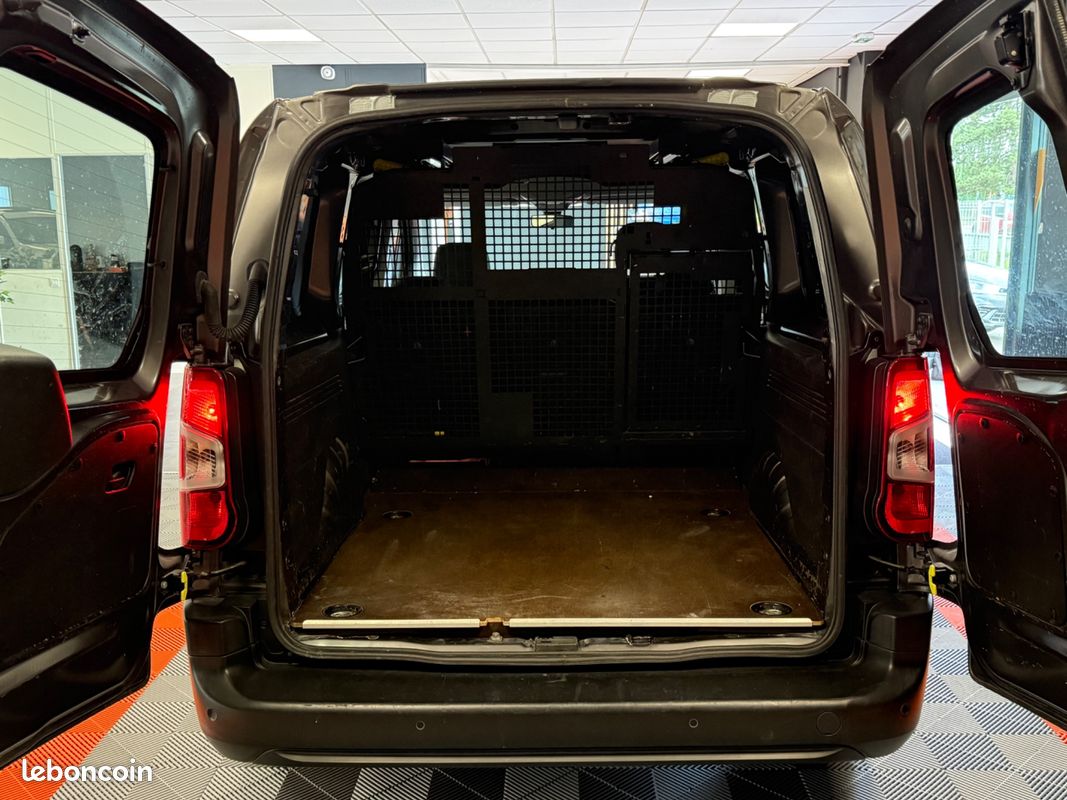 CITROEN BERLINGO GENERATION-III 1.5 BLUEHDI 130CH CABINE APPROFONDIE XL L2 FEEL EAt8 (image 8)