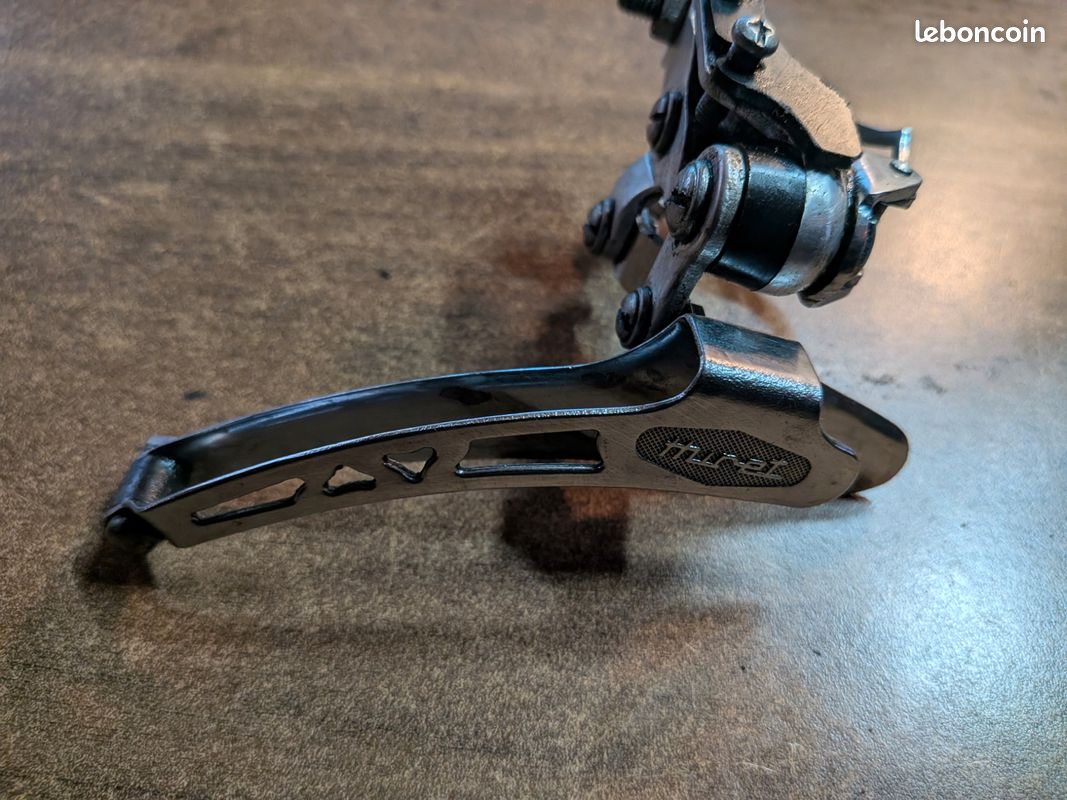 Dérailleur Avant Huret Pour Vélo De Course – Ancien Plateau, Occasion