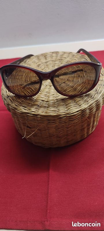 Lunette de soleil femme (image 8)