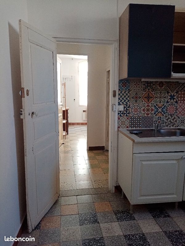 Appartement 2 pièces 35 m² · à Arles · 35 m² · 450 €