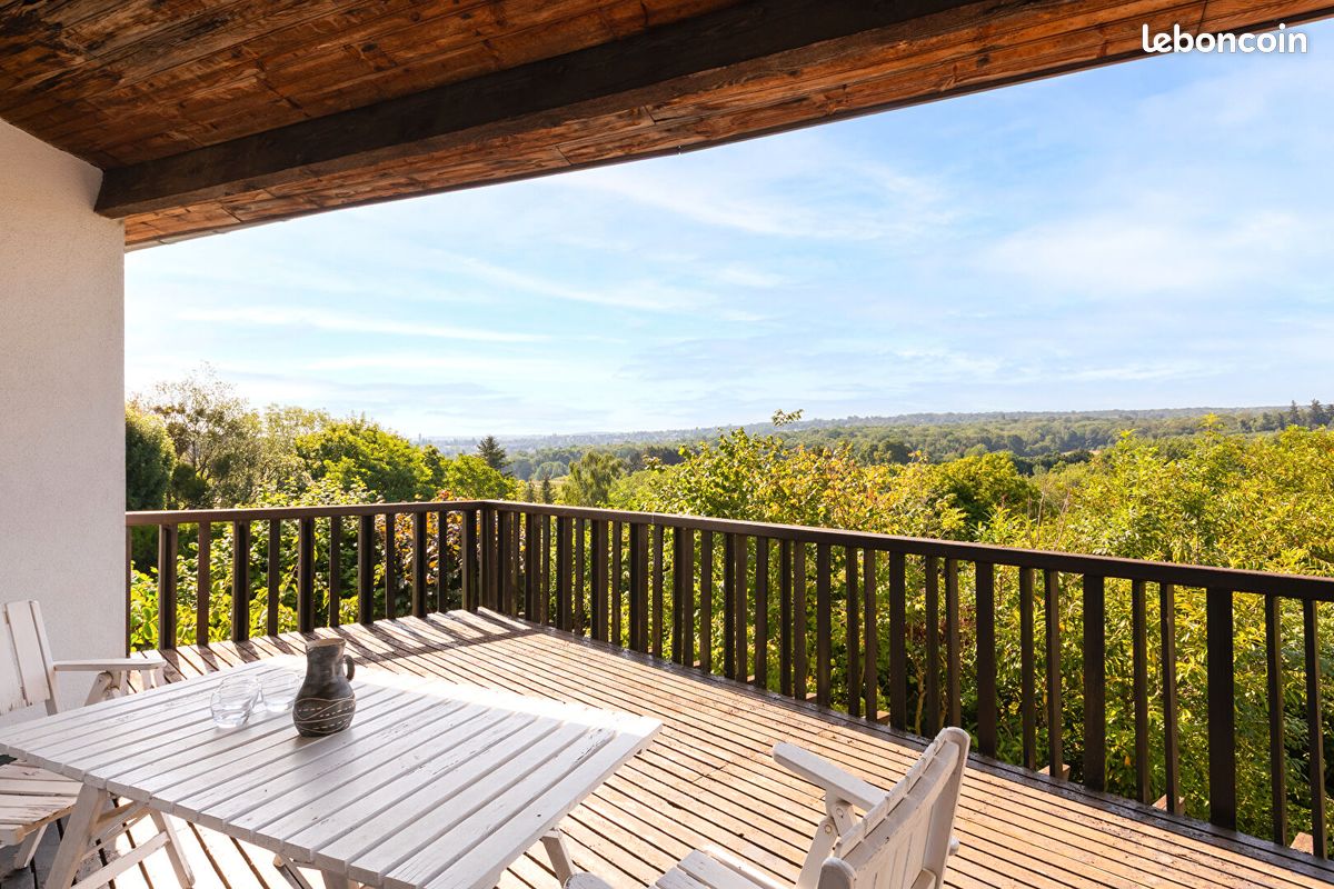 Maison 8 pièces 235 m² · à Chambourcy · 235 m² · 739 000 €