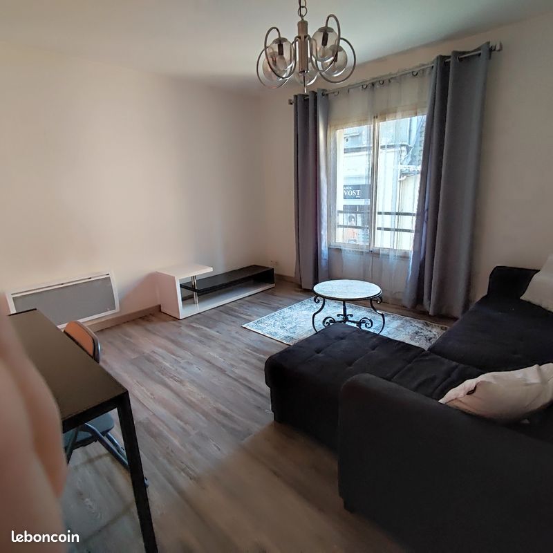 Appartement 2 pièces 45 m² · à Montluçon · 45 m² · 470 €