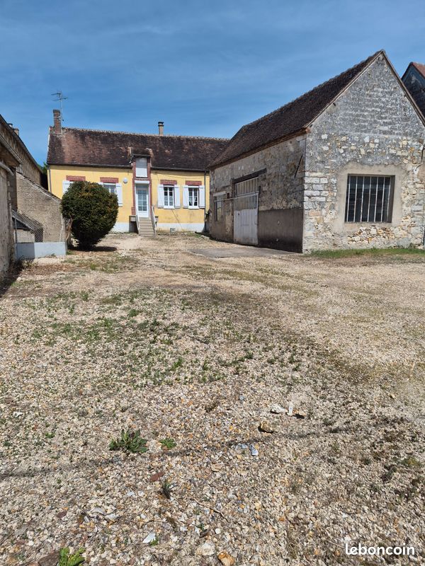 Maison 4 pièces 73 m² · à La Chapelle-sur-Oreuse · 73 m² · 139 000 €