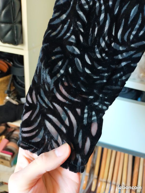 Haut habillé transparent velour noir femme Mango XS / S Neuf avec étiquettes (image 4)