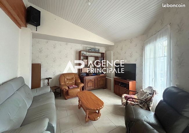 Propriété 7 pièces 159 m²