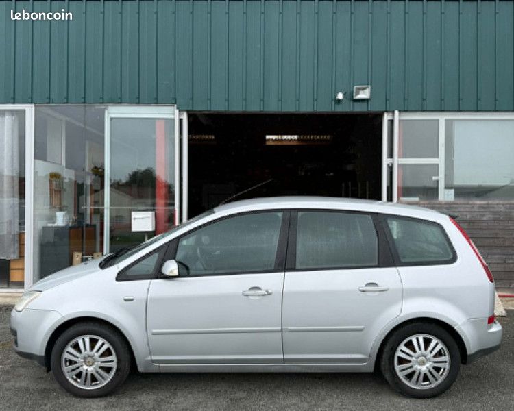 Ford FOCUS 1.6 TDCI 110CH DPF SPORT 5P (image 3)