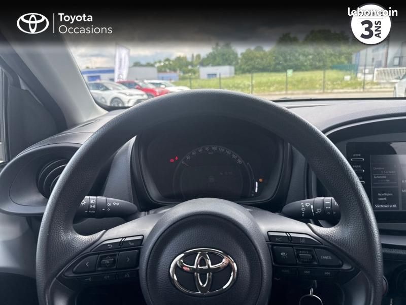 Toyota Aygo X 1.0 VVT-i 72ch Active Business MY23 (image 13)