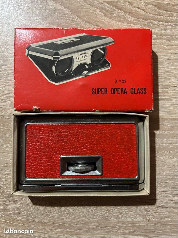 paire de jumelles sport glass 2.5 X 25