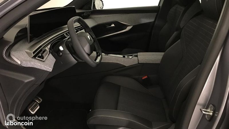 Peugeot 3008 1.2 Hybrid 145ch GT e-DCS6 (image 12)