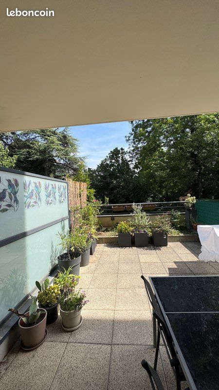 Appartement 3 pièces 63 m² · à Saint-Égrève · 63 m² · 950 €