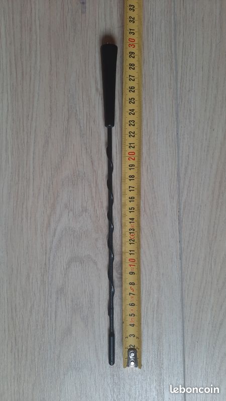 Antenne voiture (image 1)