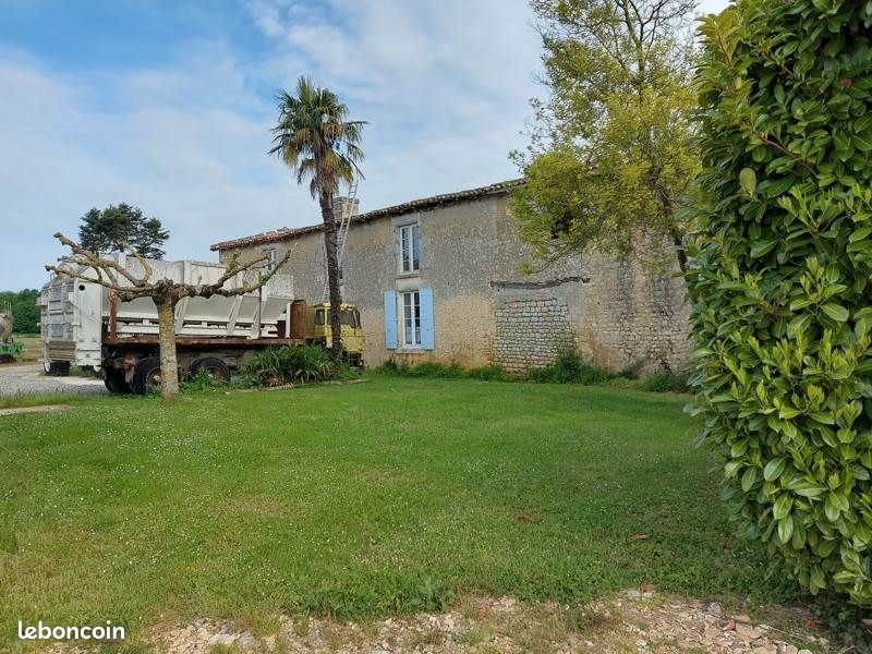 Maison 3 pièces 73 m² · à Jonzac · 73 m² · 160 500 €