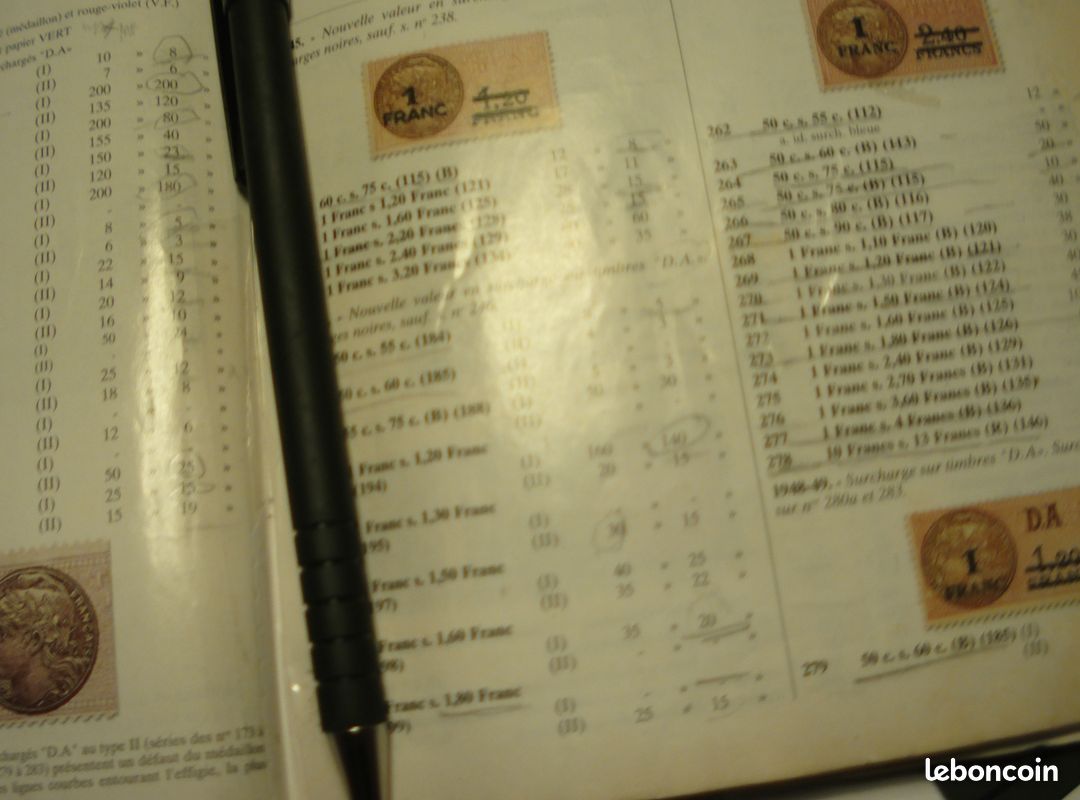 8 Timbres FISCAUX Surchargés (DA)Differents (image 7)