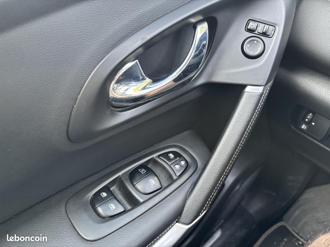 RENAULT KADJAR 1.2 Energy TCe - 130 - EDC - Intens (image 17)