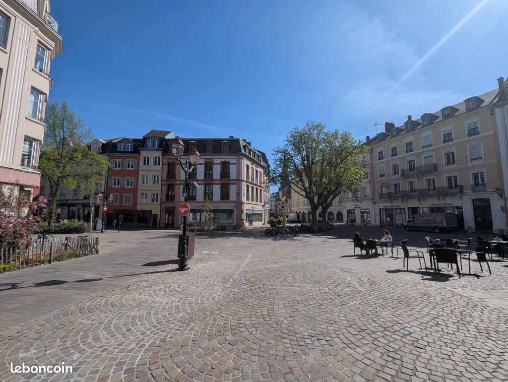 Local commercial 400 m² · à Mulhouse · 400 m² · 280 000 €
