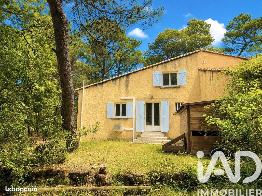 Maison 2 pièces 55 m² · à Uchaux · 55 m² · 155 000 €