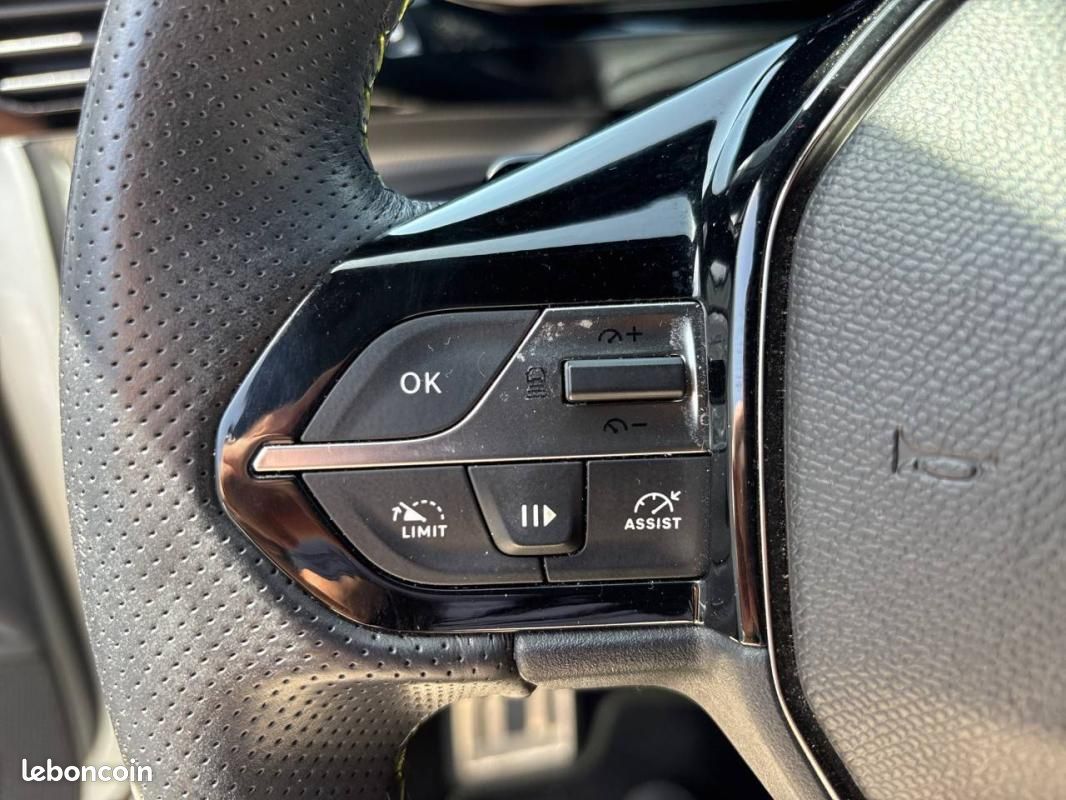 Peugeot 308 Hybrid 136 e-DCS6 - GT (image 9)