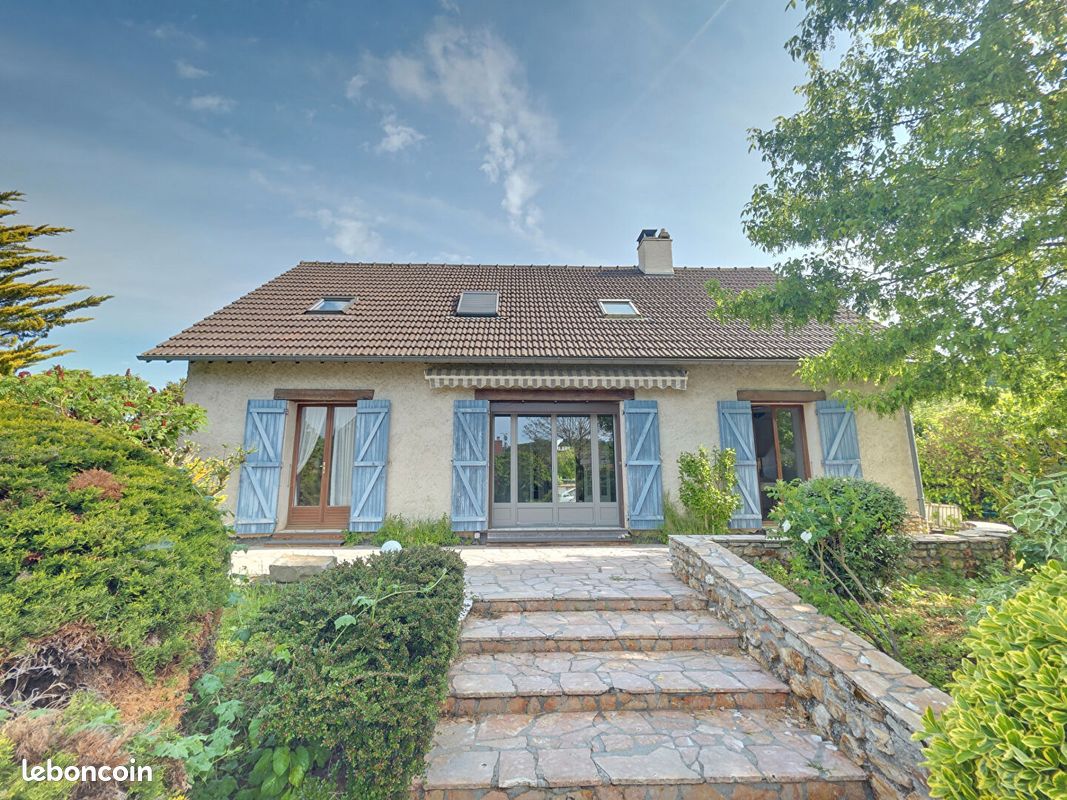 Maison 6 pièces 128 m² · à Maintenon · 128 m² · 1 310 €/mois