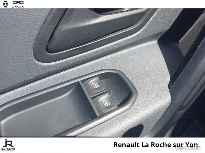 Dacia Duster 1.0 ECO-G 100ch Essential 4x2 (image 16)