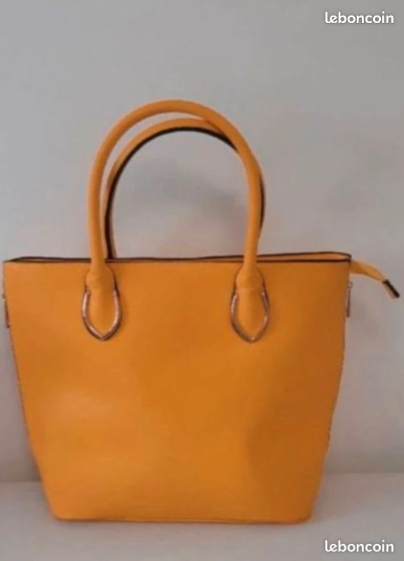 Chic et Pratique : Sac à Main Jaune Moutarde – Quasi Neuf (image 1)