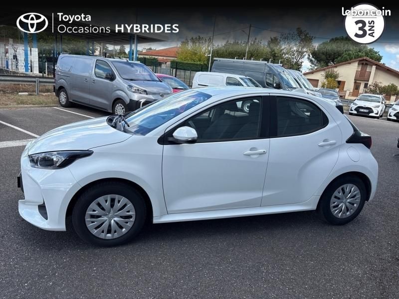 Toyota Yaris 116h Dynamic 5p MY22 (image 3)