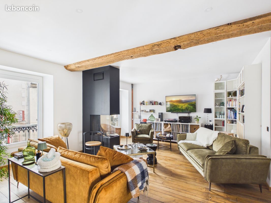 Immeuble 111 m² · à Ahun · 111 m² · 178 000 €
