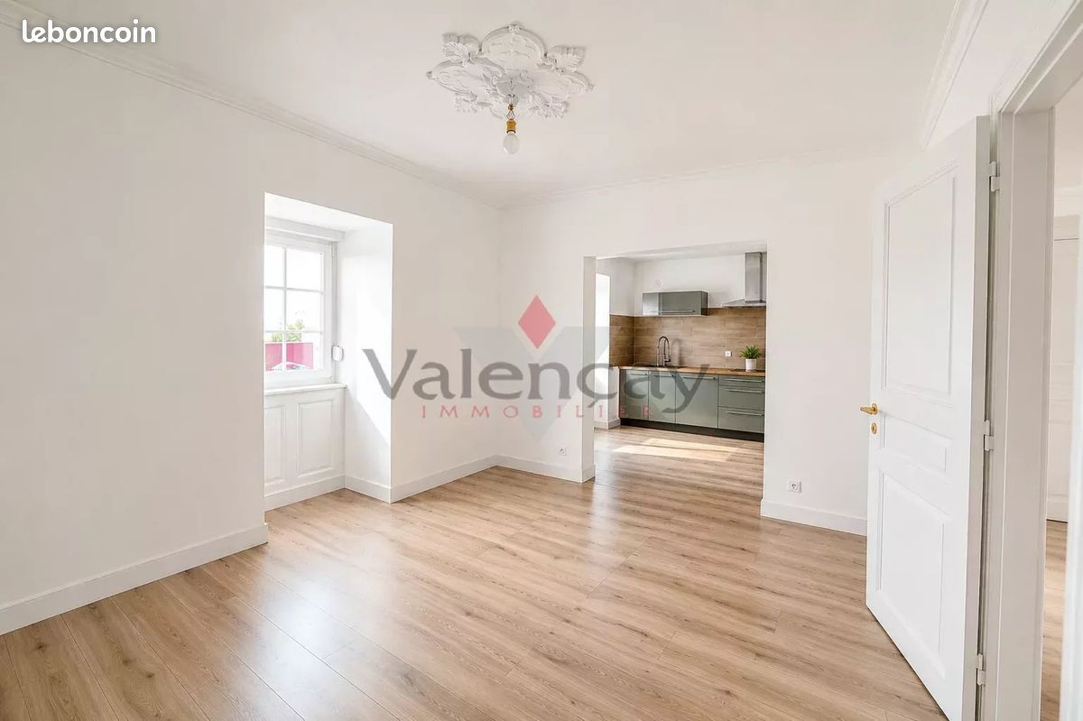 Appartement 5 pièces 141 m² · à Riedisheim · 141 m² · 205 000 €