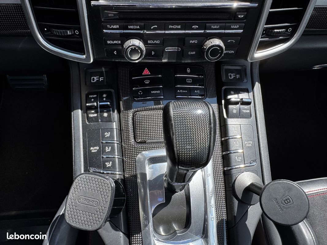 PORSCHE CAYENNE 4.8 V8 GTS Tiptronic S (image 27)