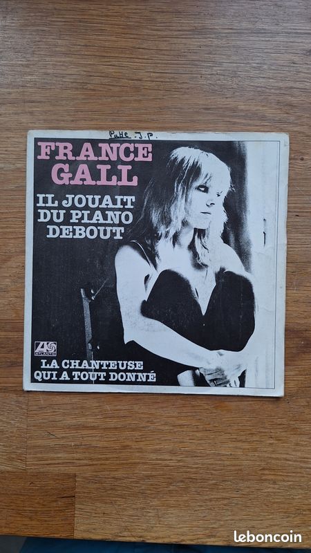 Vinyle 45 tours FRANCE GALL IL JOUAIT DU PIANO DEBOUT (image 1)