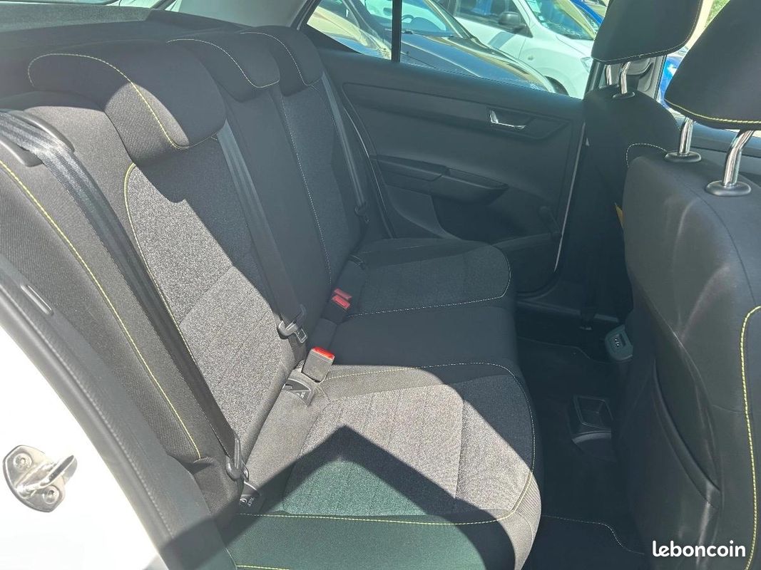 Skoda Fabia 1.0 L MPI 60 CH EDITION / GARANTIE 6 MOIS (image 16)