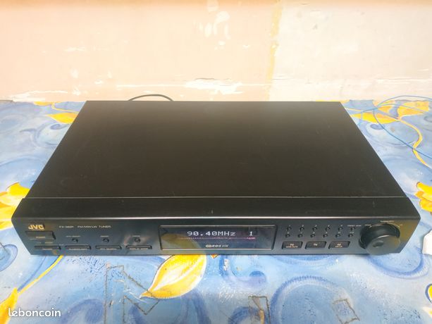 DENON TU-710 LW / MW / FM Tuner - HiFi Vintage