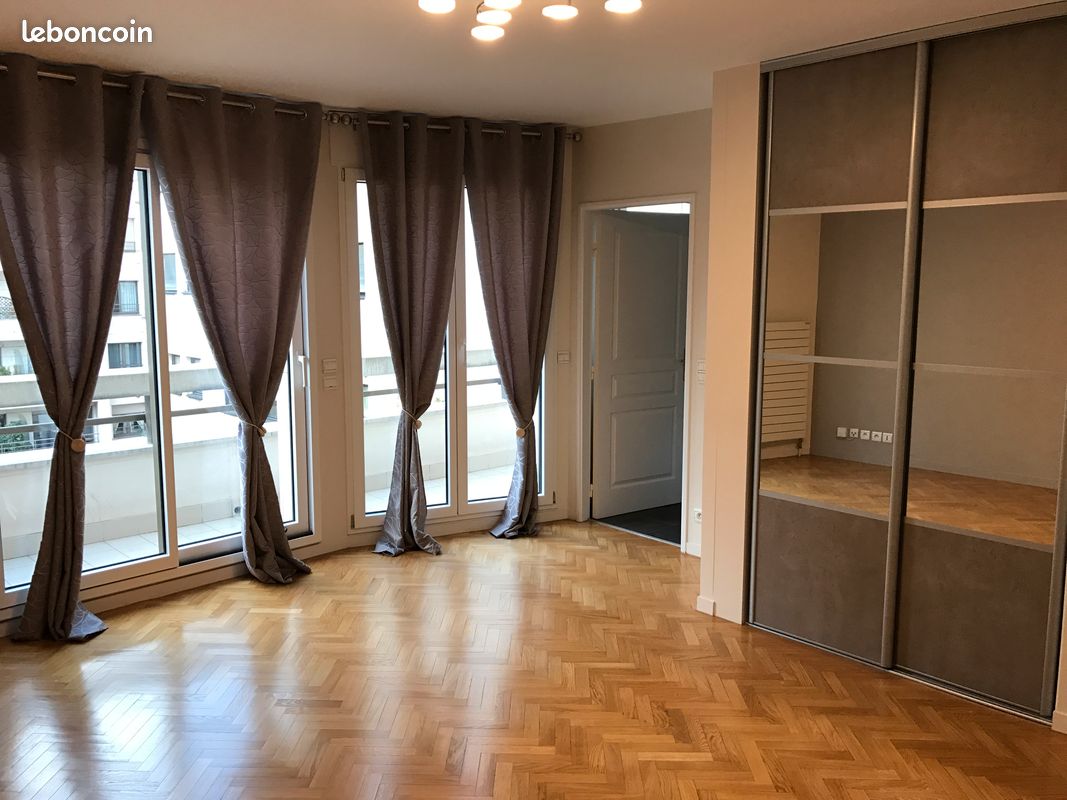 Appartement 1 pièce 30 m² · à Levallois-Perret · 30 m² · 1 200 €