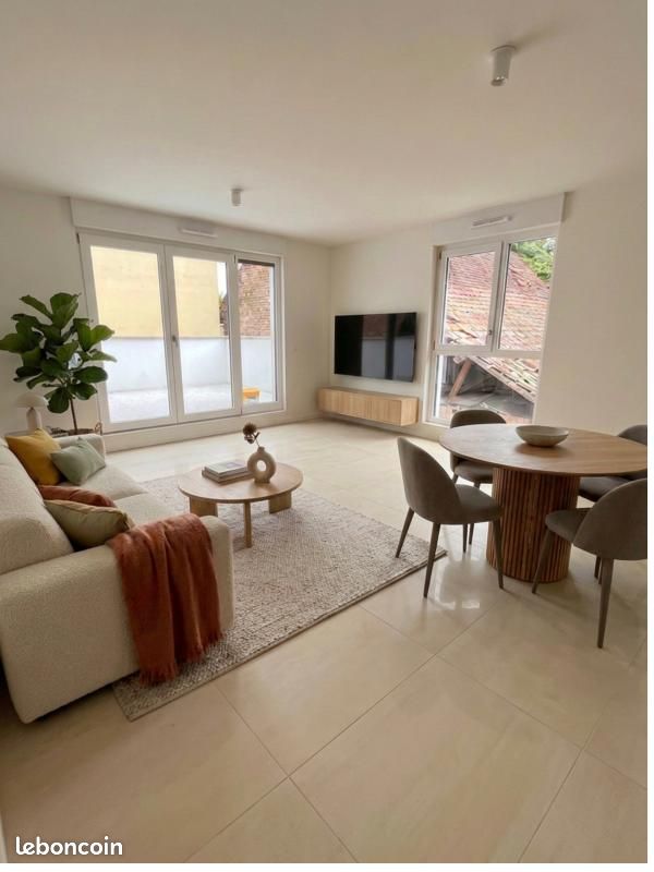 Appartement 3 pièces 81 m² · à Niederhausbergen · 81 m² · 349 000 €