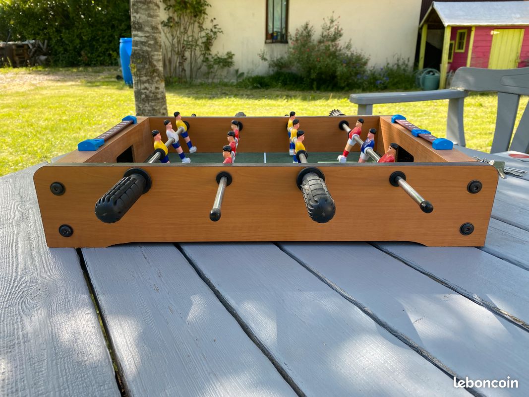 Baby-foot de table (image 4)