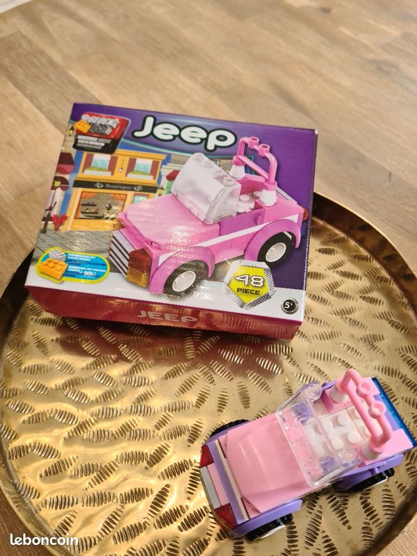 Voiture Lego Jeep (image 1)