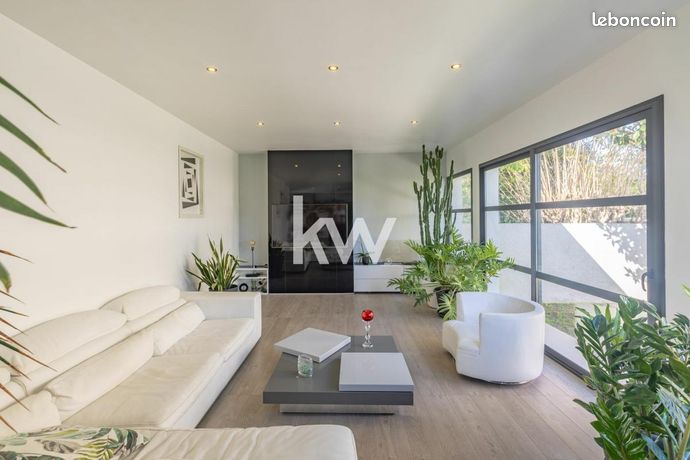 Maison 5 pièces 182 m²