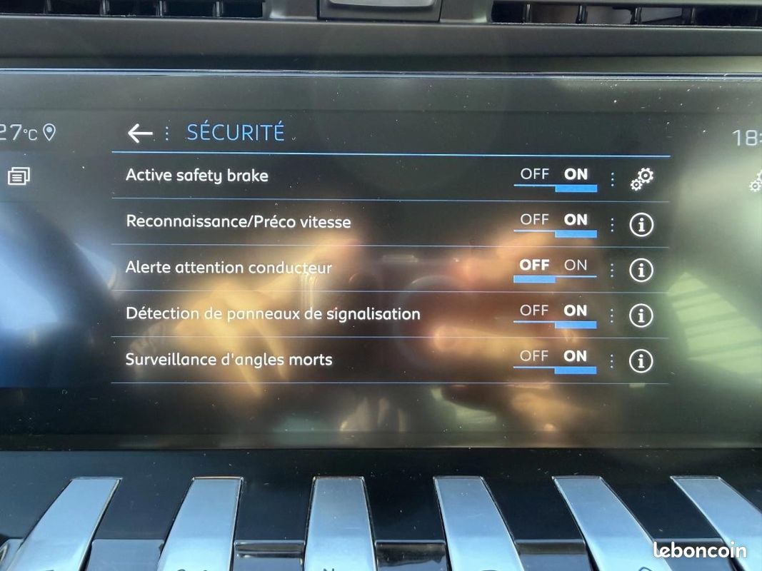 Peugeot 508 1.5 BLUEHDI 130 ALLURE PACK EAT8 / CAMERA 360 / CARPLAY (image 18)