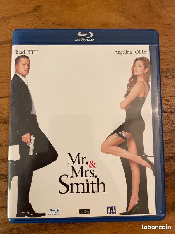 Mr & Mrs Smith Blu-ray (image 1)