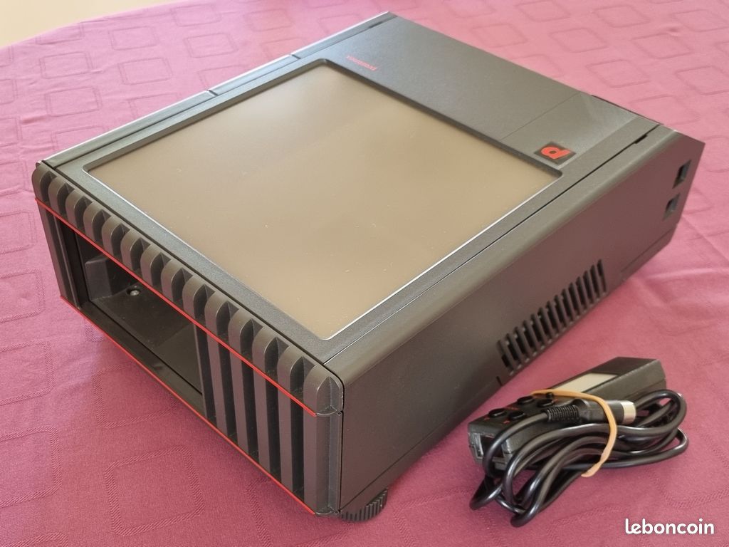 PROJECTEUR DE DIAPOSITIVES automatique Prestinox 680, magazine