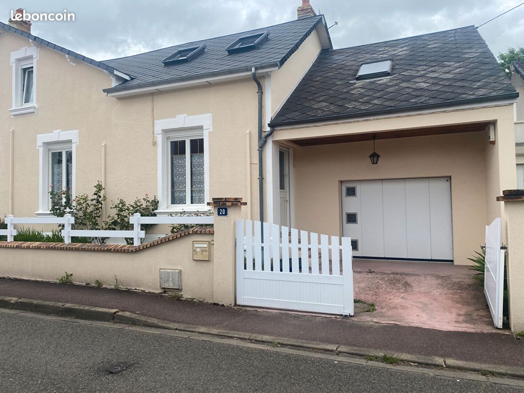Maison 6 pièces 119 m² · à La Ferté-Bernard · 119 m² · 214 400 €