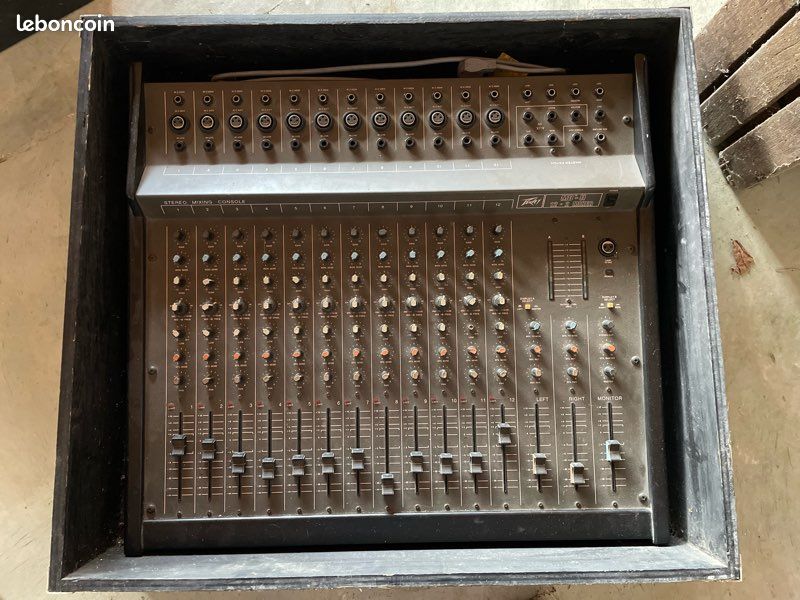 Table de mixage Peavey MD-II 12x2 – Vintage / Fonctionnelle (image 1)