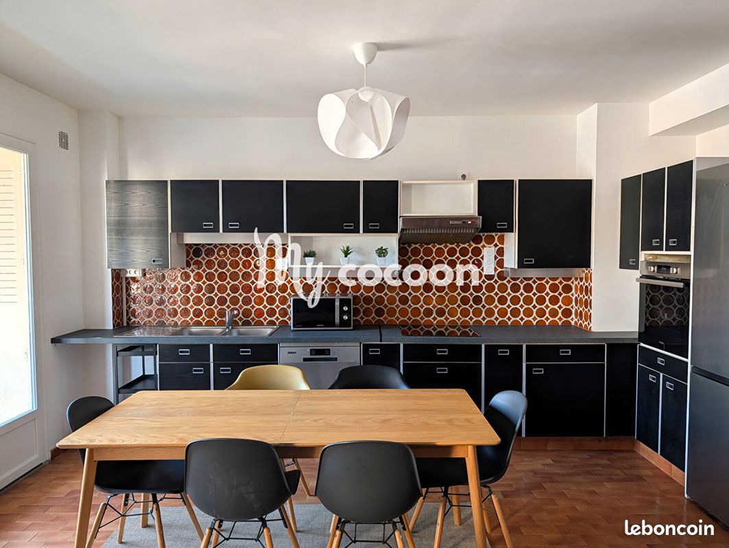 Appartement 5 pièces 134 m² · à Bron · 134 m² · 385 000 €