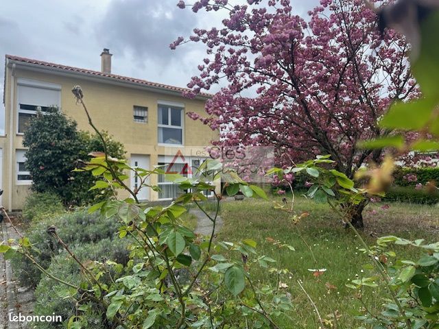 Maison 6 pièces 101 m² · à Pessac · 101 m² · 340 000 €