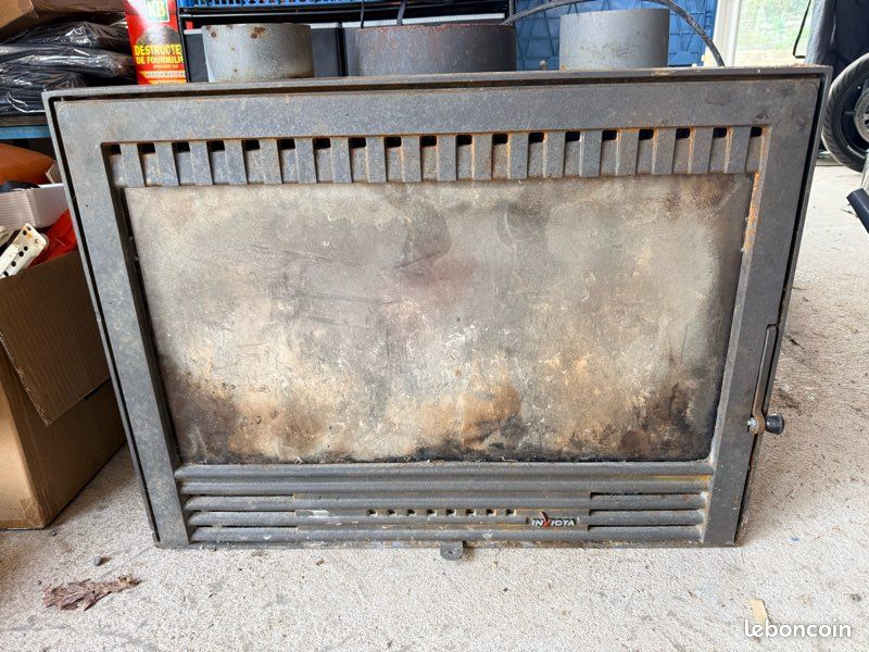 Cheminée insert invicta (image 1)